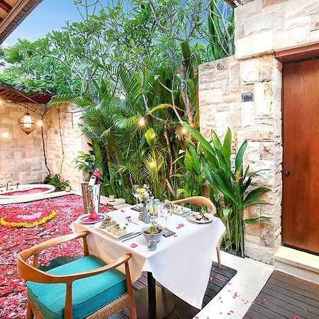 Aksari Villa Seminyak Esterno foto