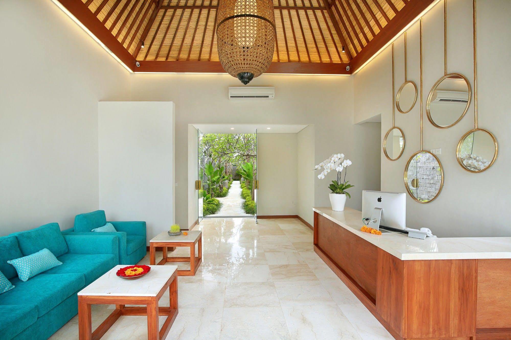 Aksari Villa Seminyak Esterno foto